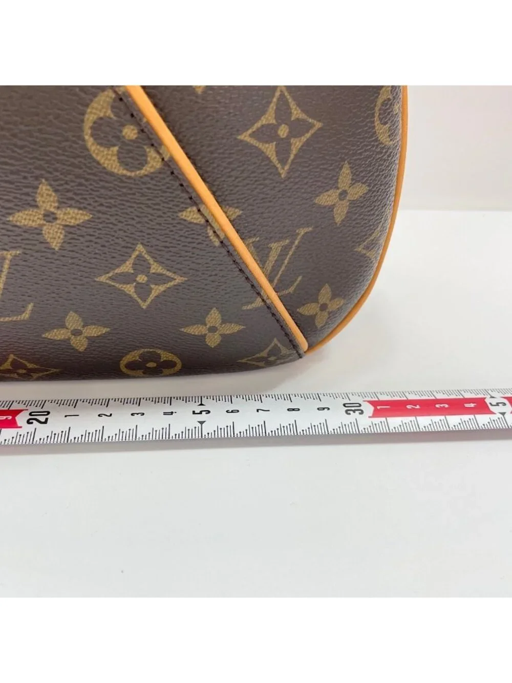 Louis Vuitton Shoulder Bag Thames PM